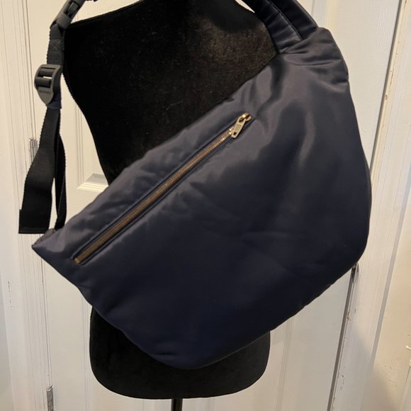 Balenciaga Explorer Blue Crossbody Belt Bag (New without tags) - Picture 3 of 8
